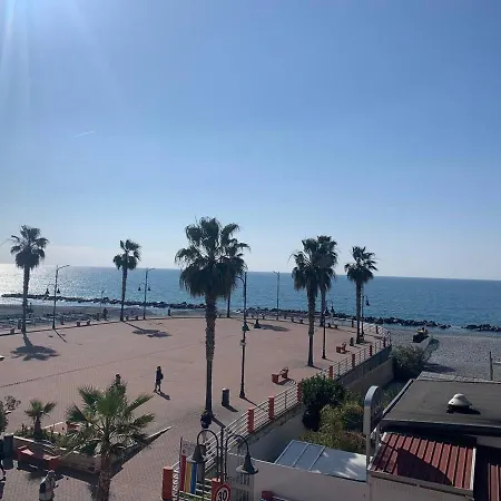 Casa Vale Fronte Mare Villa Ventimiglia Buitenkant foto
